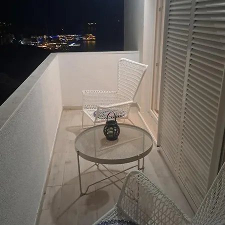 Sea View 赫瓦尔