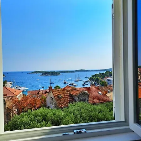 Sea View * 赫瓦尔